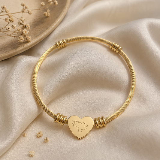 Venezuelan jewelry gift heart bangle